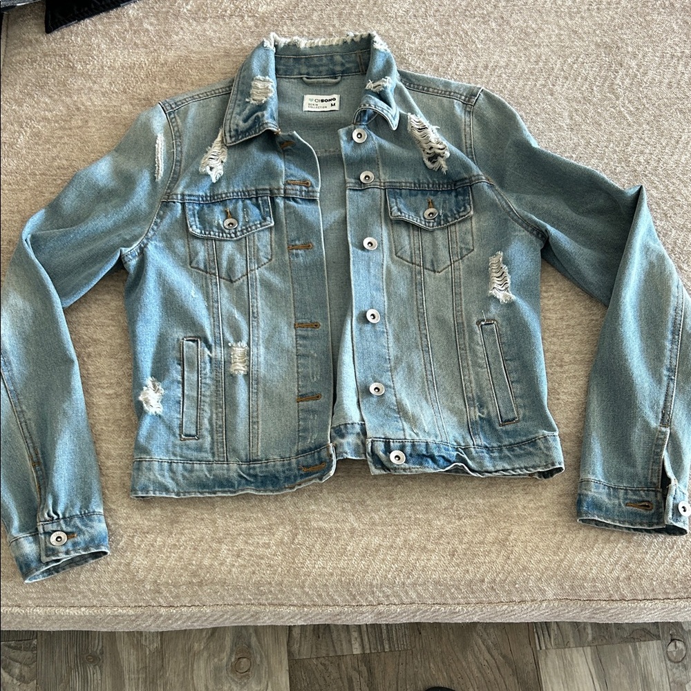 💙Blue distressed Denim Jacket
